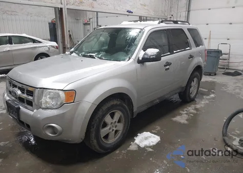 2009 Ford Escape Xlt из США, поврежденный, VIN 1FMCU93709KB08162